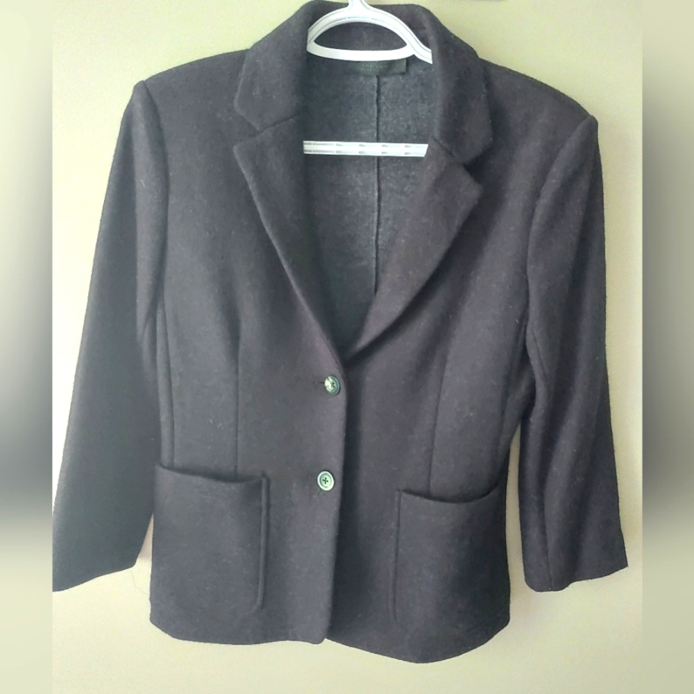 The Row virgin wool dark gray 2 button blazer jacket with 3/4 sleeve. Size 4